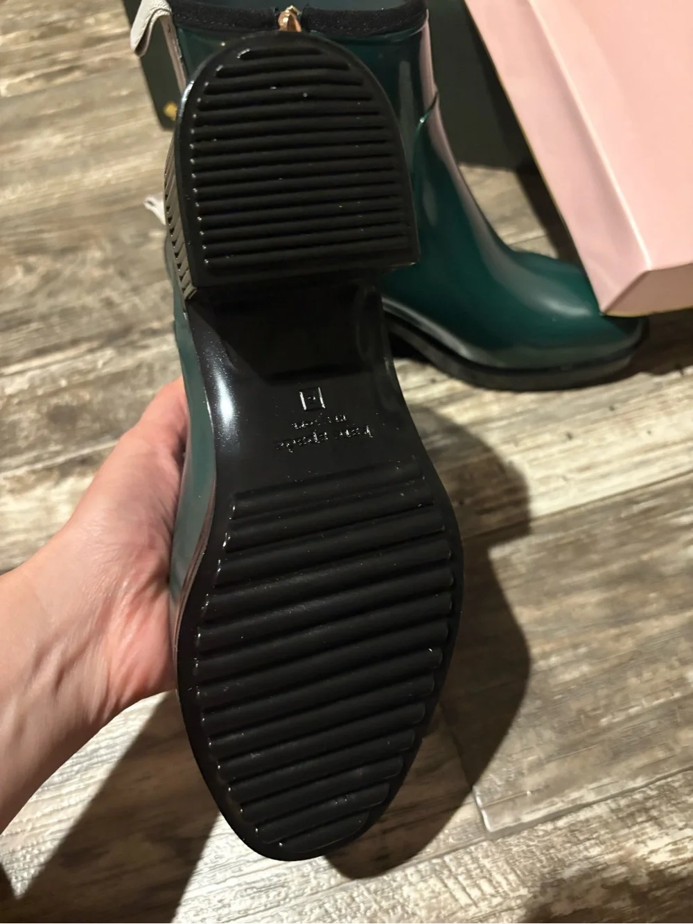 Kate Spade New York Puddle Vinyl Zip Rain Booties